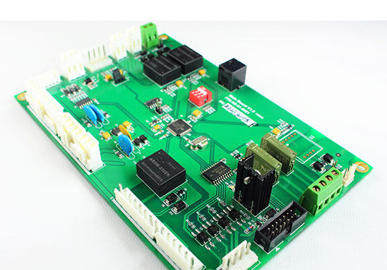 PCB布局：熱敏設(shè)備放置在冷空氣區(qū)域中，溫度測(cè)量設(shè)備放置在最熱的位置